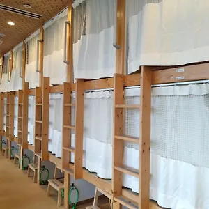 https://hostel-wasabi-osaka-bed-and-library.hotels-osaka.net