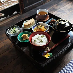 Bed & Breakfast Tsukiya